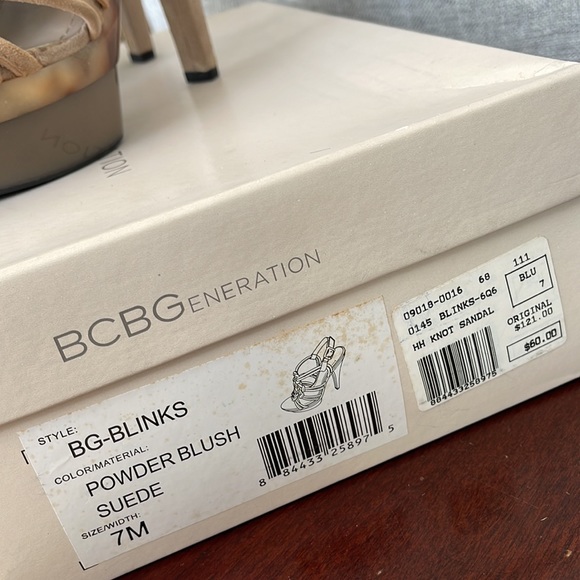 BCBGeneration - BG- Blink - Powder Blush Suede - Pre-owned - Picture 7 of 7